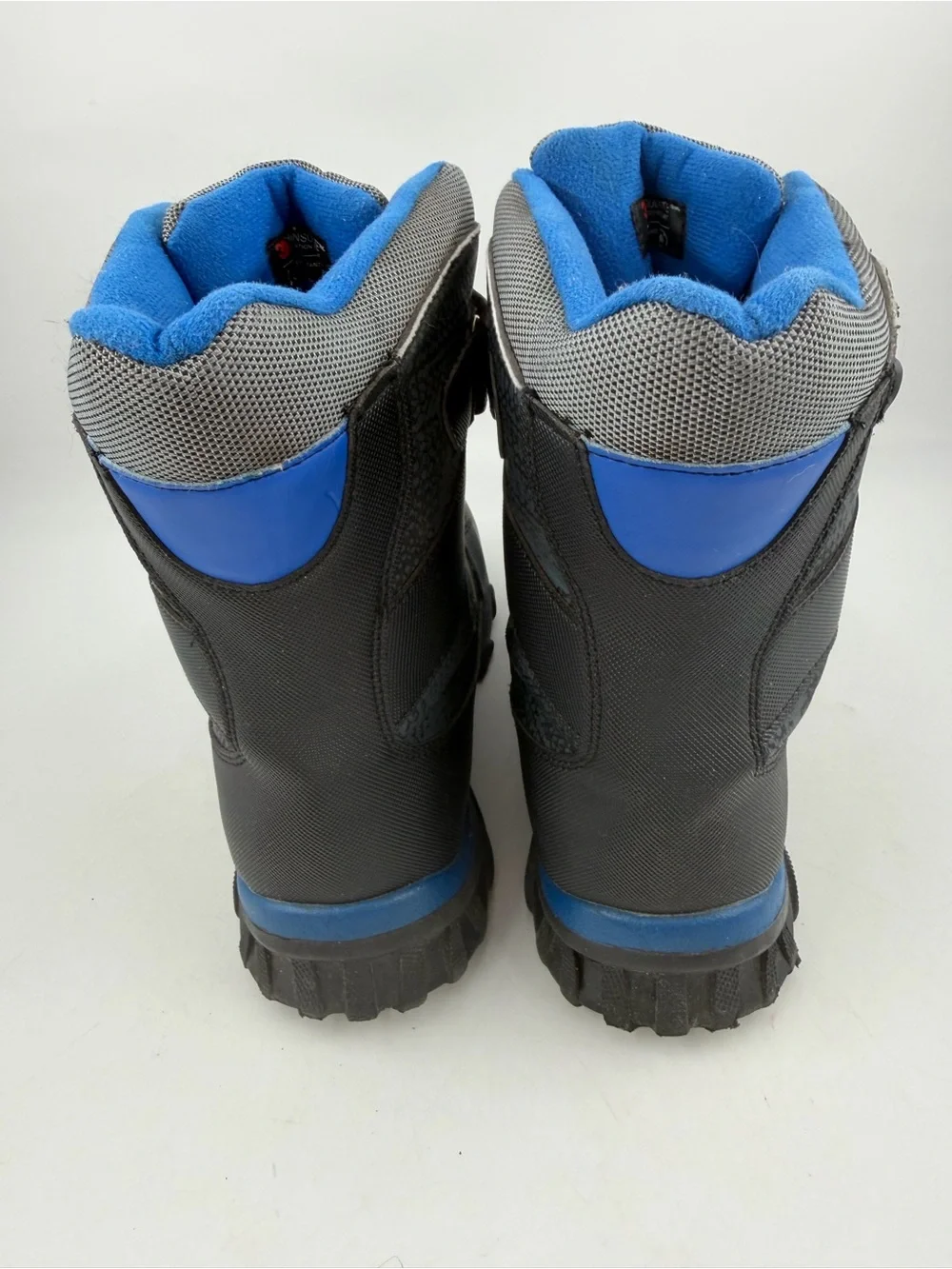 Quest Kids Menace -SZ 5Y-Black Blue 100g 3M Thinsulate Outfoor Winter Snow Boot